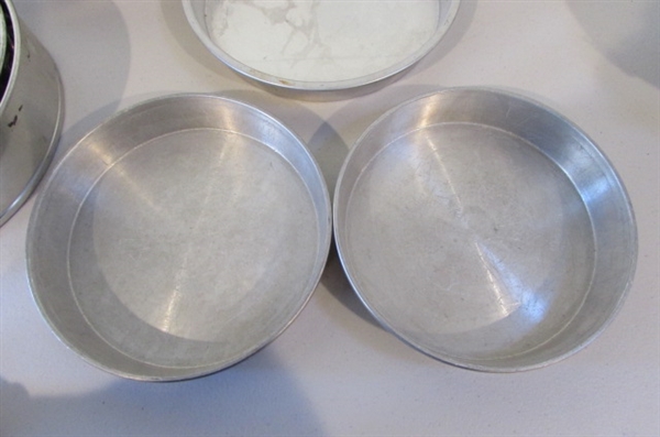 VARIOUS CAKE PANS AND DECORATING ITEMS