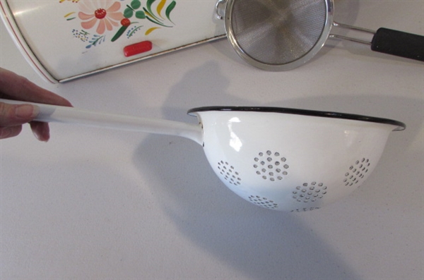 VINTAGE METAL FLOWER BREAD BOX AND A VARIETY OF KITCHEN STRAINERS