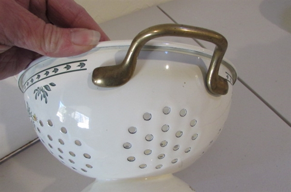 VINTAGE METAL FLOWER BREAD BOX AND A VARIETY OF KITCHEN STRAINERS