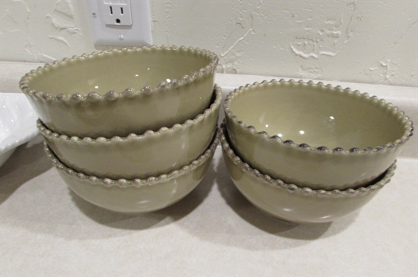 VARIETY OF BOWLS DISHES