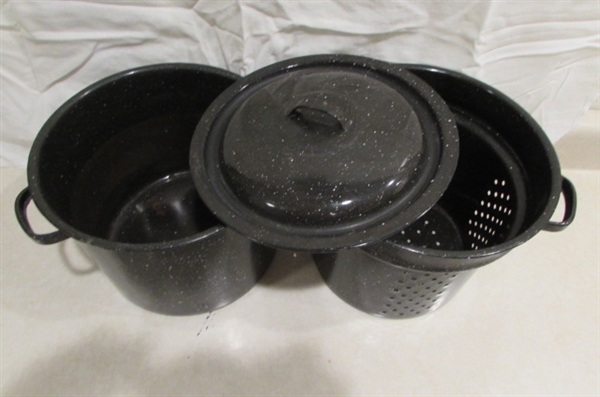 SPECKLED ENAMELWARE DOUBLE BOILER AND LARGE POT WITH LID