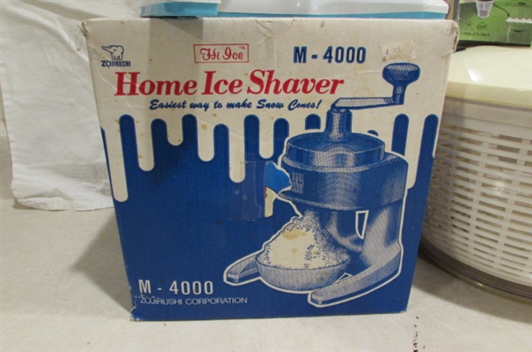 ICE SHAVER & SALAD SPINNER AND ROMANE SEED KIT