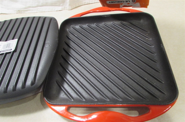 LE CREUSET ENAMELED CAST IRON PANINI PRESS