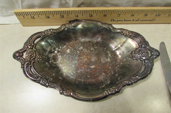 SILVERPLATE FLATWARE/UTENSILS/TRAYS & WINE GOBLETS