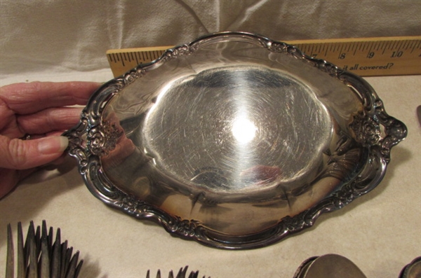 SILVERPLATE FLATWARE/UTENSILS/TRAYS & WINE GOBLETS