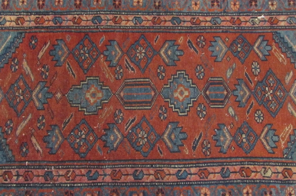 WOVEN THROW RUG