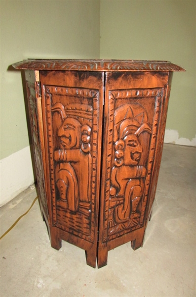 CARVED ASIAN END TABLE REMOVABLE TOP WITH HINGED PANELS