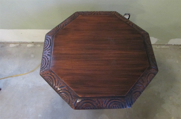 CARVED ASIAN END TABLE REMOVABLE TOP WITH HINGED PANELS