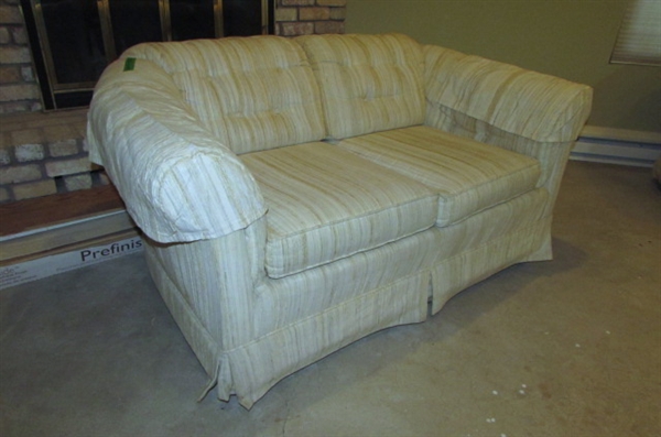 TAN FABRIC LOVESEAT