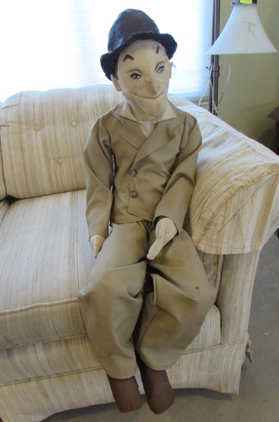 STUFFED VINTAGE LAUREL FROM LAUREL AND HARDY