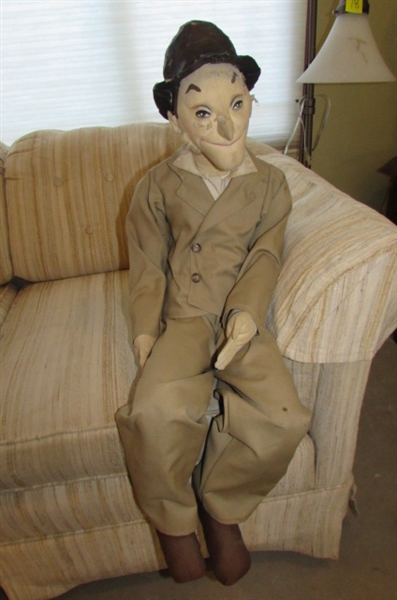 STUFFED VINTAGE LAUREL FROM LAUREL AND HARDY