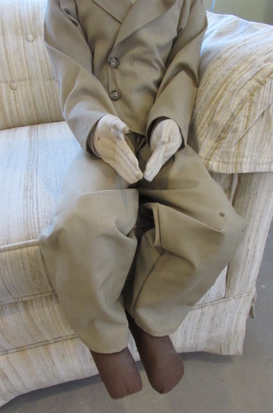 STUFFED VINTAGE LAUREL FROM LAUREL AND HARDY