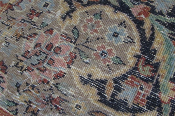 VINTAGE WOOL AREA RUG