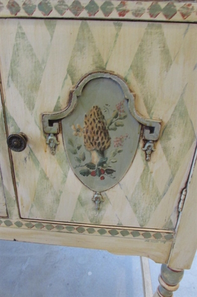 ANTIQUE HAND PAINTED MUSHROOM THEME BUFFET