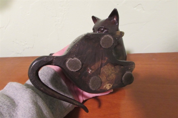 BRASS CAT STATUE WITH WOODEN MOUSE AND DECORATIVE CAT PLATES AND A BOWL