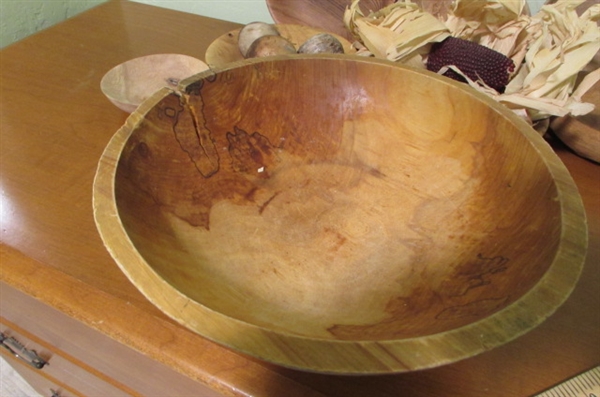 HANDCRAFTED WOODEN BOWLS AND MORE