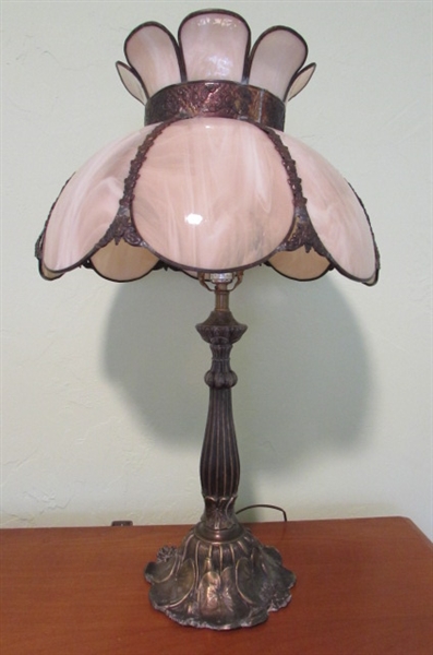 VICTORIAN SLAG GLASS SHADE ON METAL FLOWER LAMP BASE