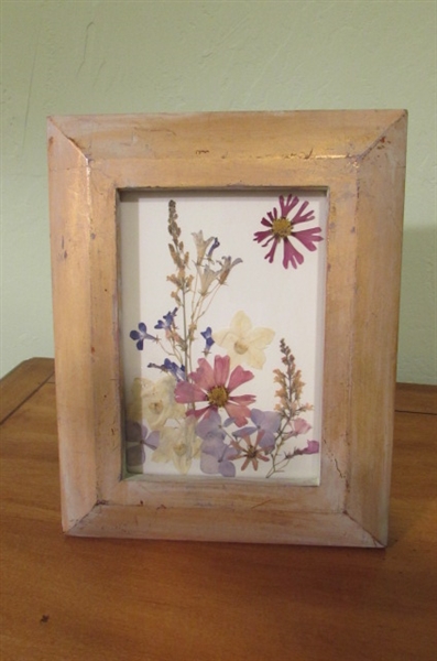 PRESSED FLOWER ART BY JAN SOUSA