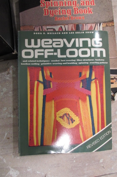 WEAVING LOOM AND SUPPLIES