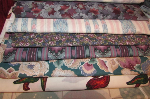 LOTS OF QUILTING FABRIC