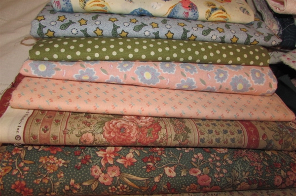 LOTS OF QUILTING FABRIC