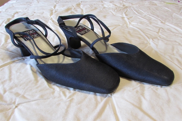 VARIOUS WOMENS DRESS SHOES