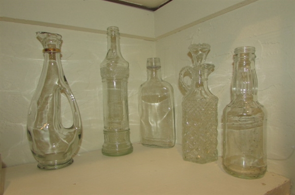 VINTAGE BOTTLES AND LITTLE NICK NACKS