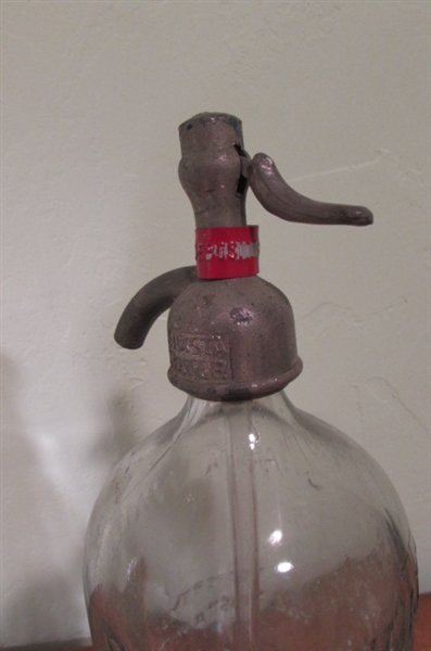 LARGER OLD BOTTLES INCLUDING A SHASTA WATER BOTTLE WITH PUMP