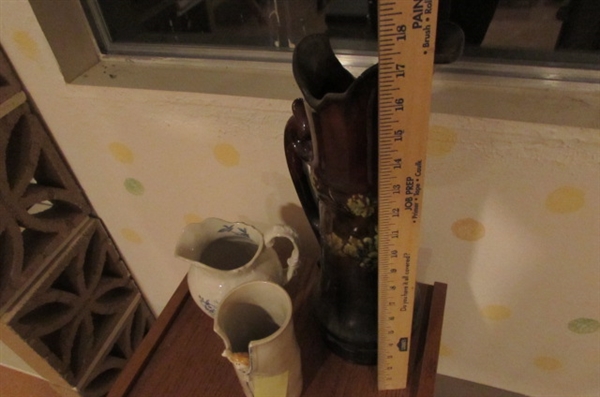 PITCHERS AND FITZ & FLOYD ZIPPER VASE