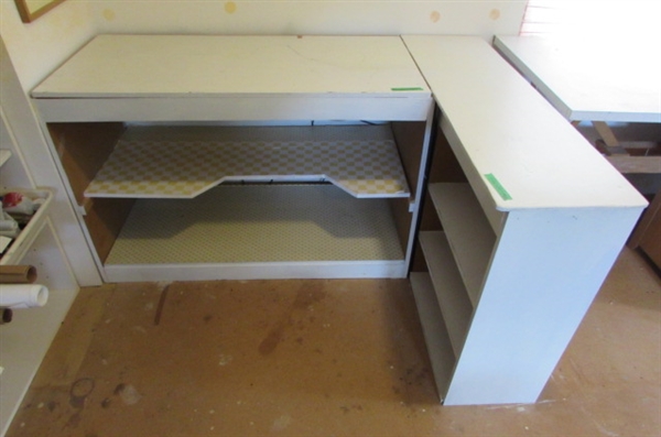 2-PIECE L-SHAPED CABINET