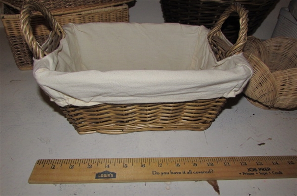 WOODEN AND WOVEN BASKET LOT