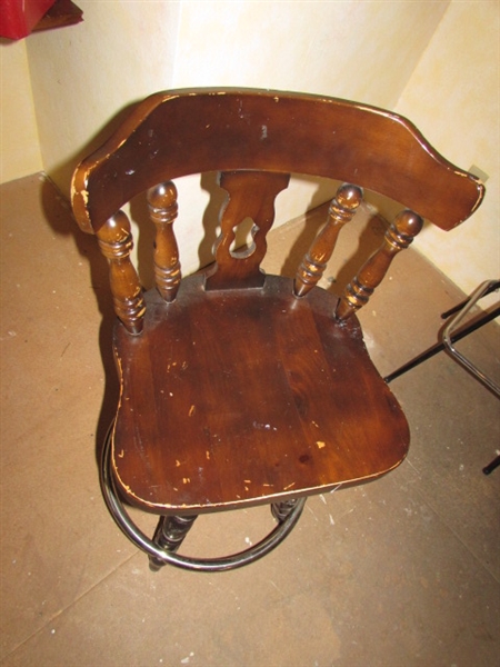 3 VINTAGE STOOLS