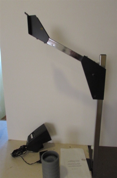 BENCH MOUNT AND HANDHELD SLIDE VIEWERS AND A VERTICAL STAND