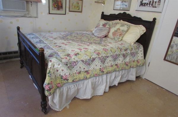 ANTIQUE FULL SIZE BED WITH BEDDING & PILLOWS