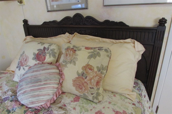 ANTIQUE FULL SIZE BED WITH BEDDING & PILLOWS