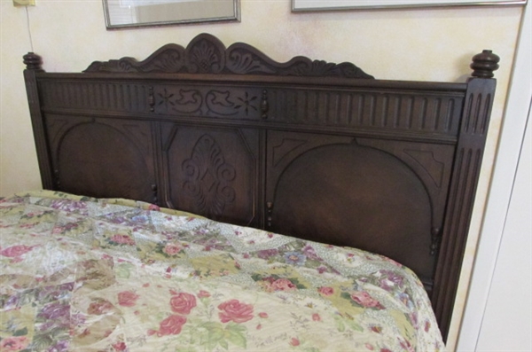 ANTIQUE FULL SIZE BED WITH BEDDING & PILLOWS