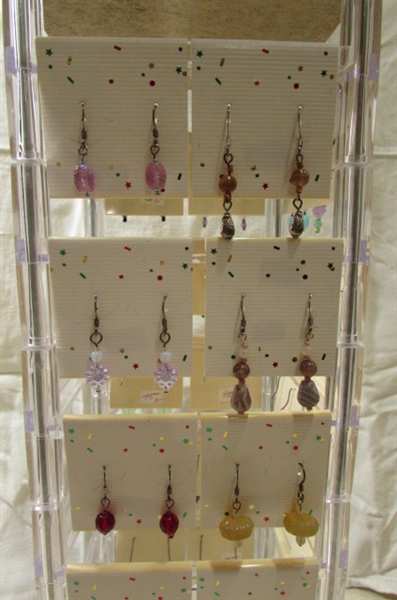 32 PAIRS OF EARRINGS - MADE BY JAN SOUSA