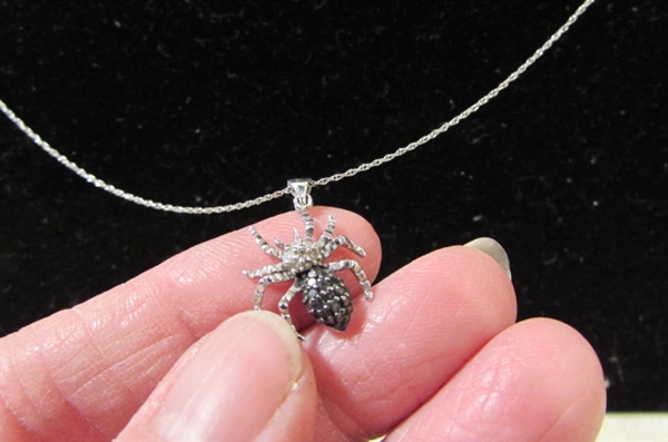 SILVER & DIAMOND BLACK WIDOW SPIDER CHARM ON SS CHAIN