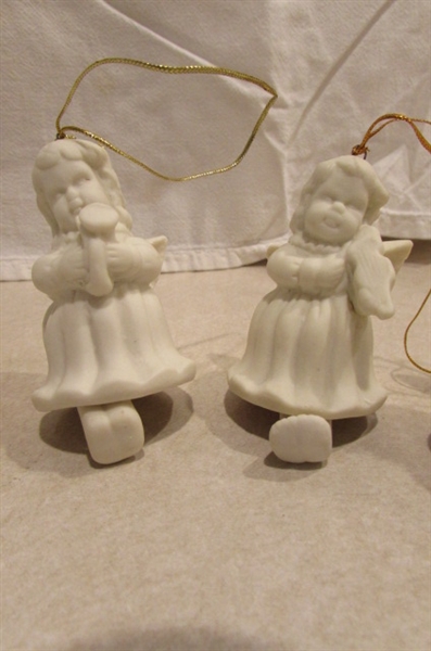 MUSICAL ANGEL CHRISTMAS ORNAMENTS