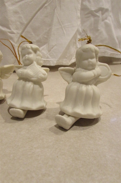 MUSICAL ANGEL CHRISTMAS ORNAMENTS