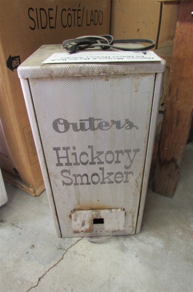 OUTERS HICKORY SMOKER