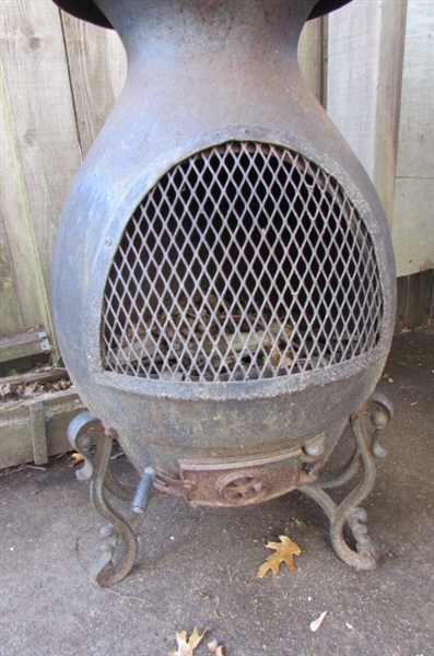 OUTDOOR CAST IRON POT BELLY STOVE