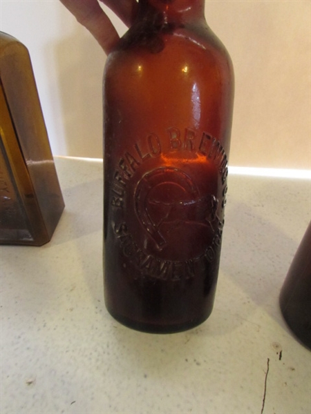 ANTIQUE/VINTAGE BROWN BOTTLE LOT