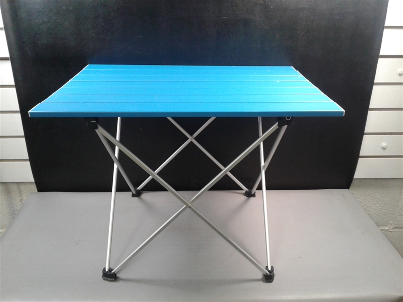 Outry Lightweight Folding Table 