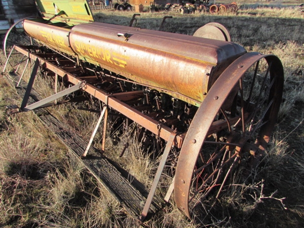 VINTAGE OLIVER SUPERIOR SEED DRILL - NOT WORKING