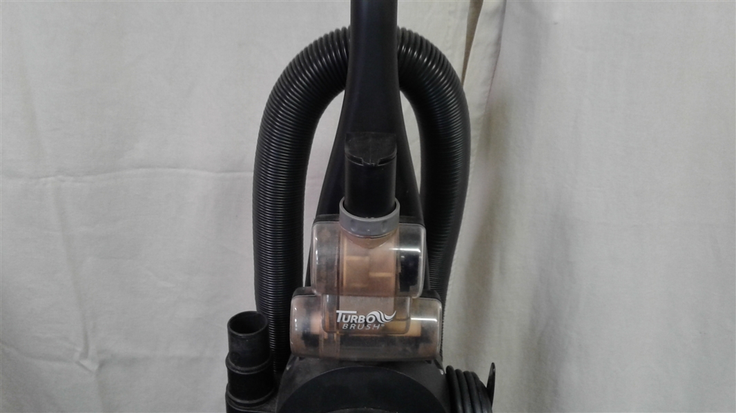 Bissell Powerforce Bagless Turbo Vacuum Cleaner