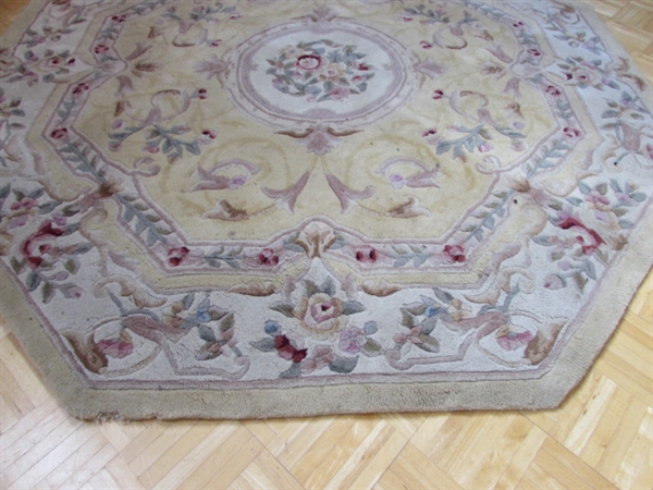 ROYAL PALACE HANDMADE 6' OCTAGON WOOL AREA RUG