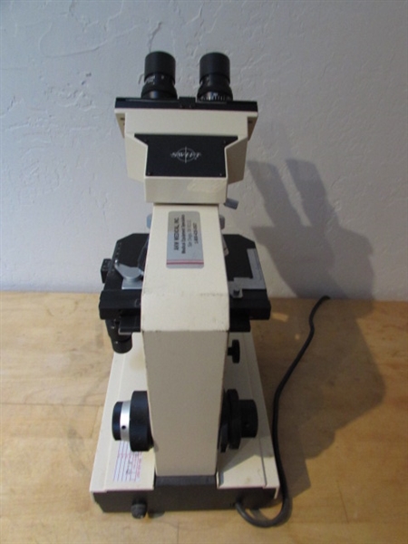 SWIFT M4000D MICROSCOPE