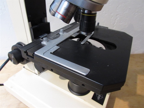 SWIFT M4000D MICROSCOPE