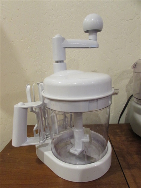 ELECTRIC CUISINART MINI CHOPPER & MANUAL CHOPPER/MIXER